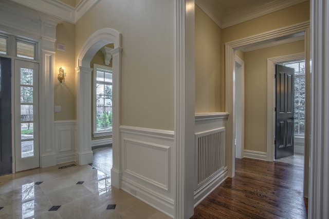 Foyer/Hallway/Common Area 1